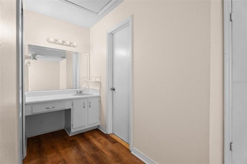 Снять в аренду квартиру в Винтер-Парк, Флорида 2 комнаты, 96.34м2, № 2091462 - фото 16