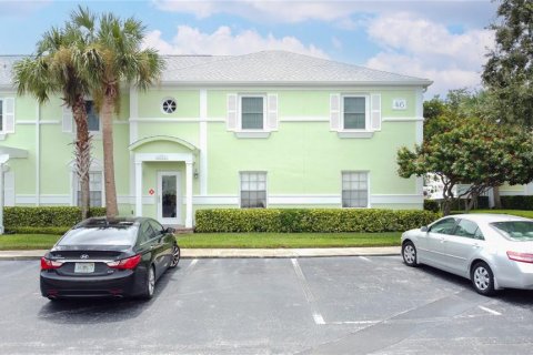 Condo in Saint Petersburg, Florida, 1 bedroom  № 1902688 - photo 3