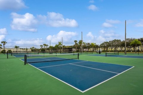 Condo in Saint Petersburg, Florida, 1 bedroom  № 1902688 - photo 25