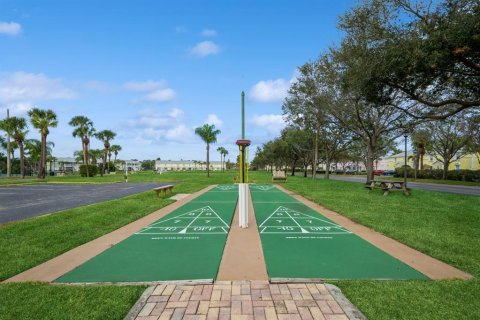 Condo in Saint Petersburg, Florida, 1 bedroom  № 1902688 - photo 29