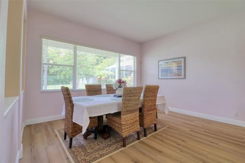 Casa en venta en Dunedin, Florida, 4 dormitorios, 289.86 m2 № 1793952 - foto 7