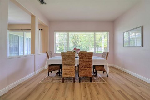 Casa en venta en Dunedin, Florida, 4 dormitorios, 289.86 m2 № 1793952 - foto 4