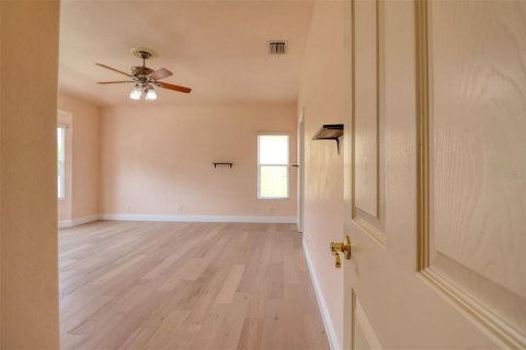 Casa en venta en Dunedin, Florida, 4 dormitorios, 289.86 m2 № 1793952 - foto 30