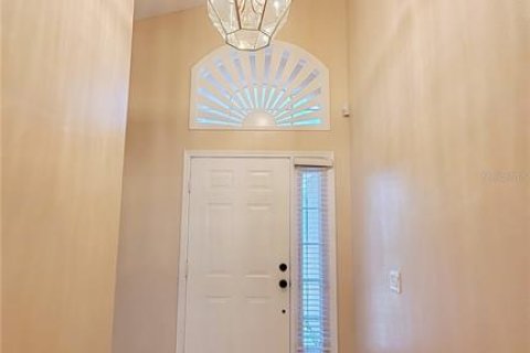 Villa ou maison à louer à Orlando, Floride: 4 chambres, 165.18 m2 № 1865973 - photo 3