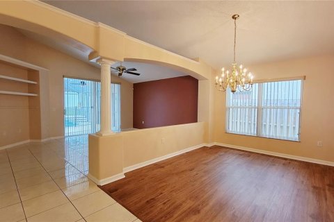 Villa ou maison à louer à Orlando, Floride: 4 chambres, 165.18 m2 № 1865973 - photo 10
