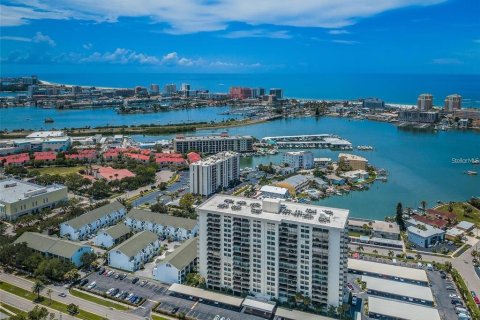 Condominio en Clearwater, Florida, 2 dormitorios  № 2319232