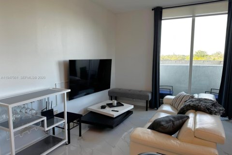 Снять в аренду кондоминиум в Майами, Флорида 1 спальня, 76.55м2, № 2003663 - фото 12