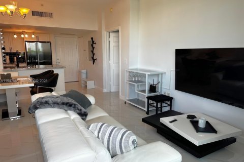 Снять в аренду кондоминиум в Майами, Флорида 1 спальня, 76.55м2, № 2003663 - фото 8