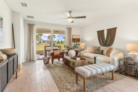 Villa ou maison à vendre à North Port, Floride: 2 chambres, 139.63 m2 № 1902549 - photo 2