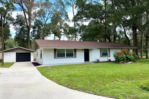 Casa en Ocala, Florida 3 dormitorios, 162.11 m2 № 2369059