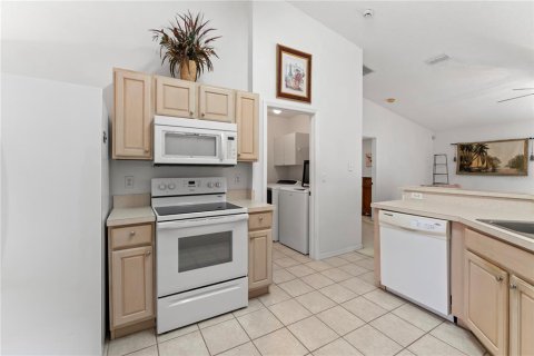 Casa en venta en Palm Coast, Florida, 3 dormitorios, 152.45 m2 № 1838437 - foto 8