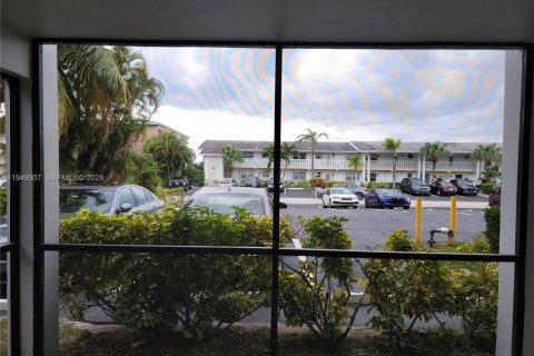 Copropriété à vendre à Pompano Beach, Floride: 2 chambres, 92.9 m2 № 2006306 - photo 30