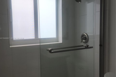 Copropriété à vendre à Pompano Beach, Floride: 2 chambres, 92.9 m2 № 2006306 - photo 22