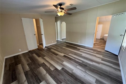 Apartment in Ocklawaha, Florida 5 bedrooms, 215.81 sq.m. № 1873434 - photo 10
