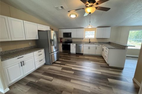 Apartment in Ocklawaha, Florida 5 bedrooms, 215.81 sq.m. № 1873434 - photo 6