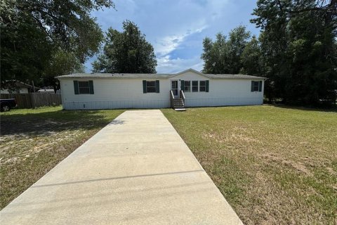 Apartment in Ocklawaha, Florida 5 bedrooms, 215.81 sq.m. № 1873434 - photo 1