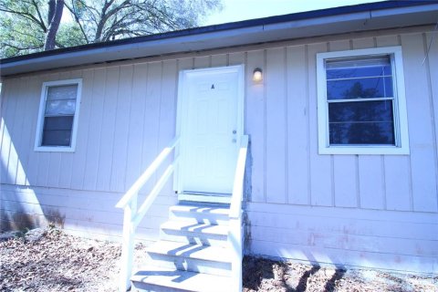 Immobilier commercial à vendre à Gainesville, Floride: 4 chambres, 150.5 m2 № 1518510 - photo 2