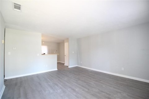 Immobilier commercial à vendre à Gainesville, Floride: 4 chambres, 150.5 m2 № 1518510 - photo 11