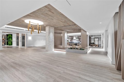 Condominio en venta en Miami Beach, Florida, 55.74 m2 № 1790263 - foto 13