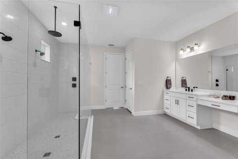 Villa ou maison à vendre à Wesley Chapel, Floride: 4 chambres, 271.37 m2 № 2091795 - photo 27