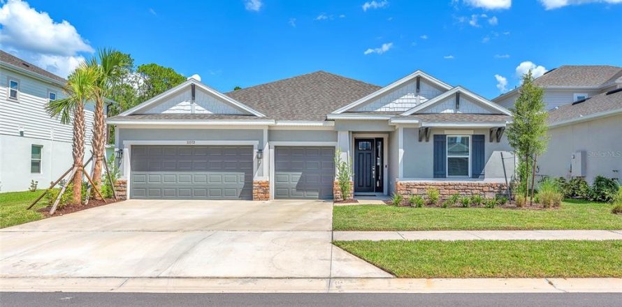 Villa ou maison à Wesley Chapel, Floride 4 chambres, 271.37 m2 № 2091795