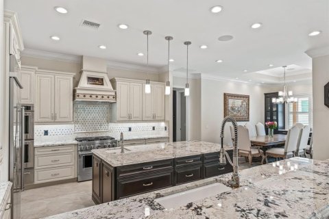 Casa en venta en Dunnellon, Florida, 4 dormitorios, 311.22 m2 № 2167684 - foto 14