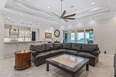 Casa en venta en Dunnellon, Florida, 4 dormitorios, 311.22 m2 № 2167684 - foto 10
