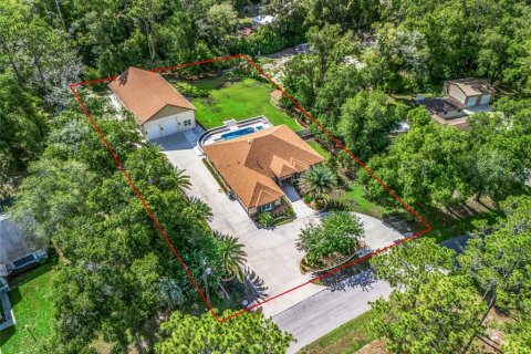 Casa en venta en Dunnellon, Florida, 4 dormitorios, 311.22 m2 № 2167684 - foto 2