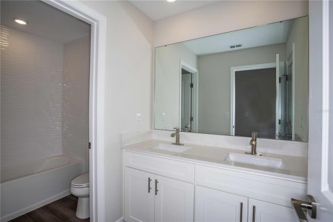 Casa en venta en Riverview, Florida, 5 dormitorios, 296.36 m2 № 1773104 - foto 17