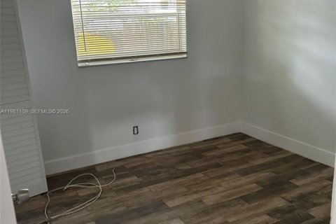 Casa en alquiler en Dania Beach, Florida, 2 dormitorios, 162.11 m2 № 2080382 - foto 6