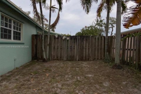 Casa en venta en Sunrise, Florida, 2 dormitorios, 92.9 m2 № 1692023 - foto 23