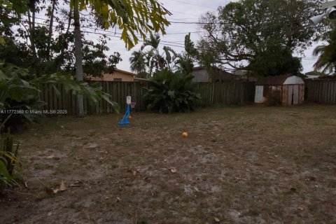 Casa en venta en Sunrise, Florida, 2 dormitorios, 92.9 m2 № 1692023 - foto 25