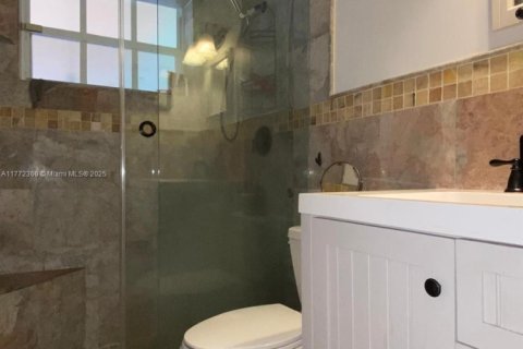 Casa en venta en Sunrise, Florida, 2 dormitorios, 92.9 m2 № 1692023 - foto 29