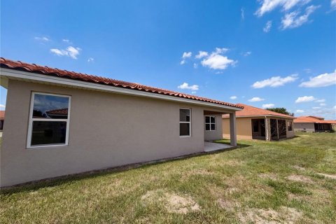House in Kissimmee, Florida 4 bedrooms, 156.26 sq.m. № 2227793 - photo 21
