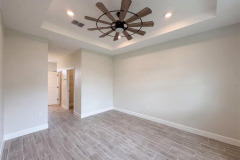 House in Kissimmee, Florida 4 bedrooms, 156.26 sq.m. № 2227793 - photo 4