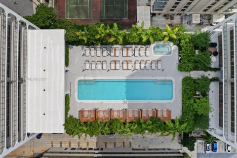 Купить кондоминиум в Майами, Флорида 2 спальни, 97.18м2, № 2017678 - фото 21