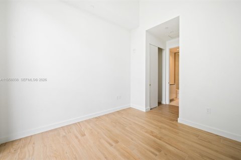 Купить кондоминиум в Майами, Флорида 2 спальни, 97.18м2, № 2017678 - фото 14