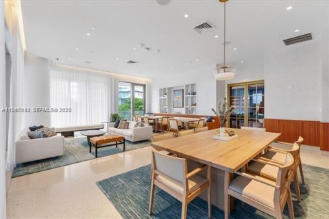 Купить кондоминиум в Майами, Флорида 2 спальни, 97.18м2, № 2017678 - фото 30