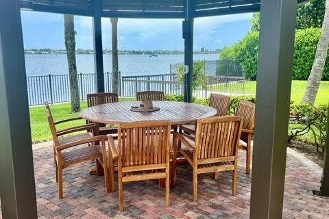 Copropriété à vendre à West Palm Beach, Floride: 2 chambres, 114.73 m2 № 2184967 - photo 13