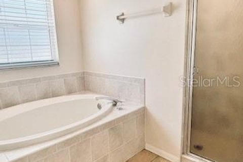 Casa en venta en Brooksville, Florida, 4 dormitorios, 231.33 m2 № 1563243 - foto 28