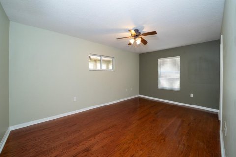 Casa en venta en Brooksville, Florida, 4 dormitorios, 231.33 m2 № 1563243 - foto 24