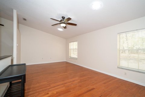 Casa en venta en Brooksville, Florida, 4 dormitorios, 231.33 m2 № 1563243 - foto 17