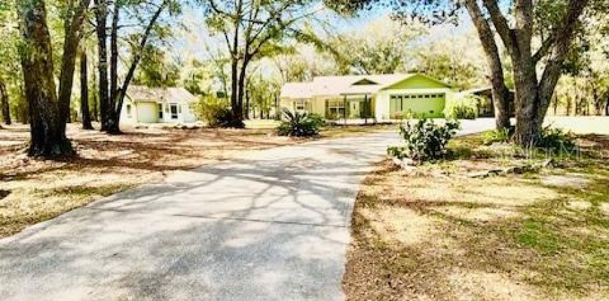 Casa en Brooksville, Florida 4 dormitorios, 231.33 m2 № 1563243