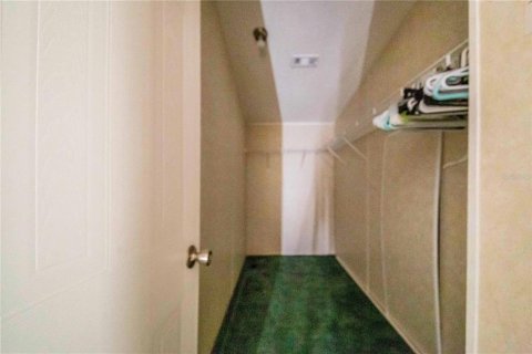 Купить виллу или дом в Хейнс-Сити, Флорида 5 комнат, 122.26м2, № 1521227 - фото 13