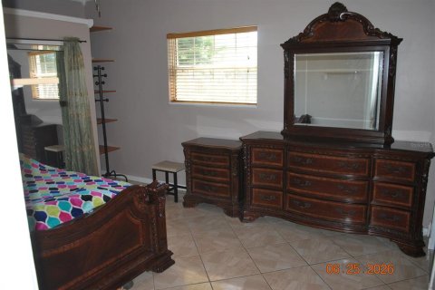 Villa ou maison à vendre à Palm Harbor, Floride: 3 chambres, 104.24 m2 № 2209652 - photo 12