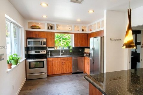 Снять в аренду виллу или дом в Норт-Майами, Флорида 3 спальни, 145.95м2, № 2011471 - фото 24