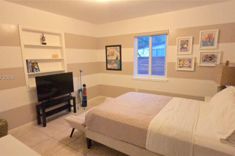 Снять в аренду виллу или дом в Норт-Майами, Флорида 3 спальни, 145.95м2, № 2011471 - фото 30