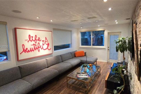 Снять в аренду виллу или дом в Норт-Майами, Флорида 3 спальни, 145.95м2, № 2011471 - фото 12