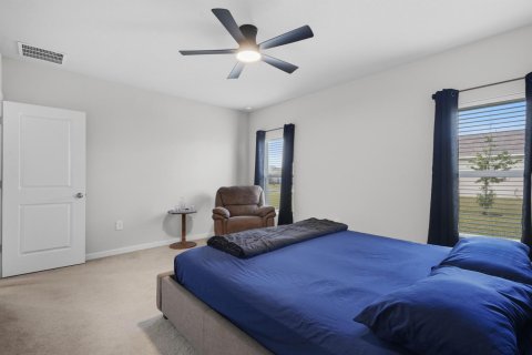 House in St. Lucie, Florida 3 bedrooms, 122.07 sq.m. № 2147254 - photo 28
