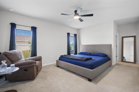 House in St. Lucie, Florida 3 bedrooms, 122.07 sq.m. № 2147254 - photo 27